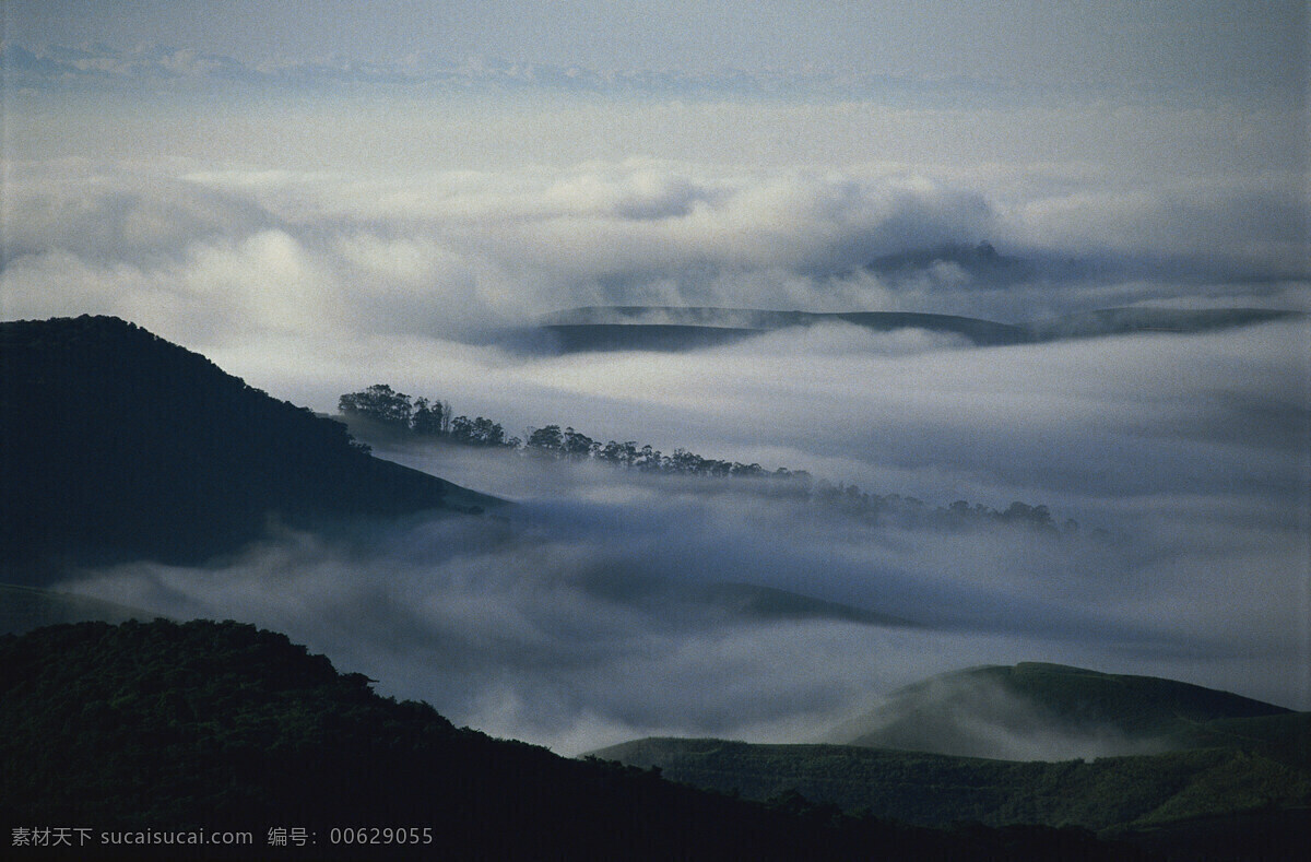 云雾仙境 云雾 仙境 山峦 雾气 自然 美丽 自然景观 山水风景 震撼 摄影图库 300