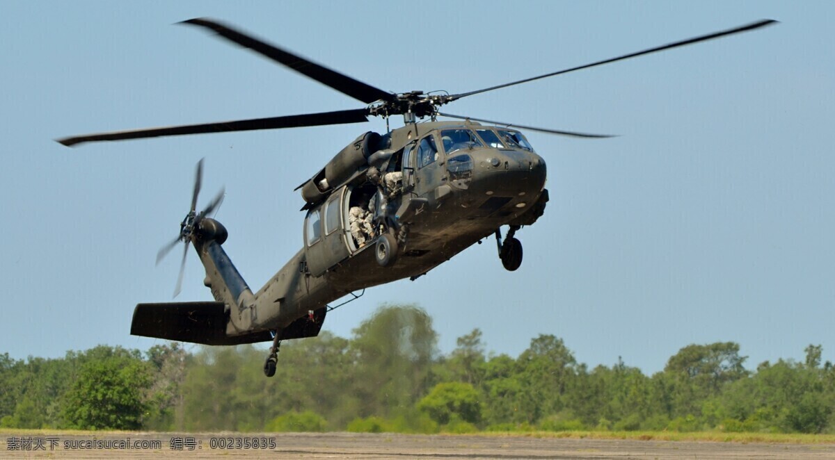 起飞 军用 飞机 军用直升机 直升飞机 战斗机 交通工具 航空 飞机图片 现代科技