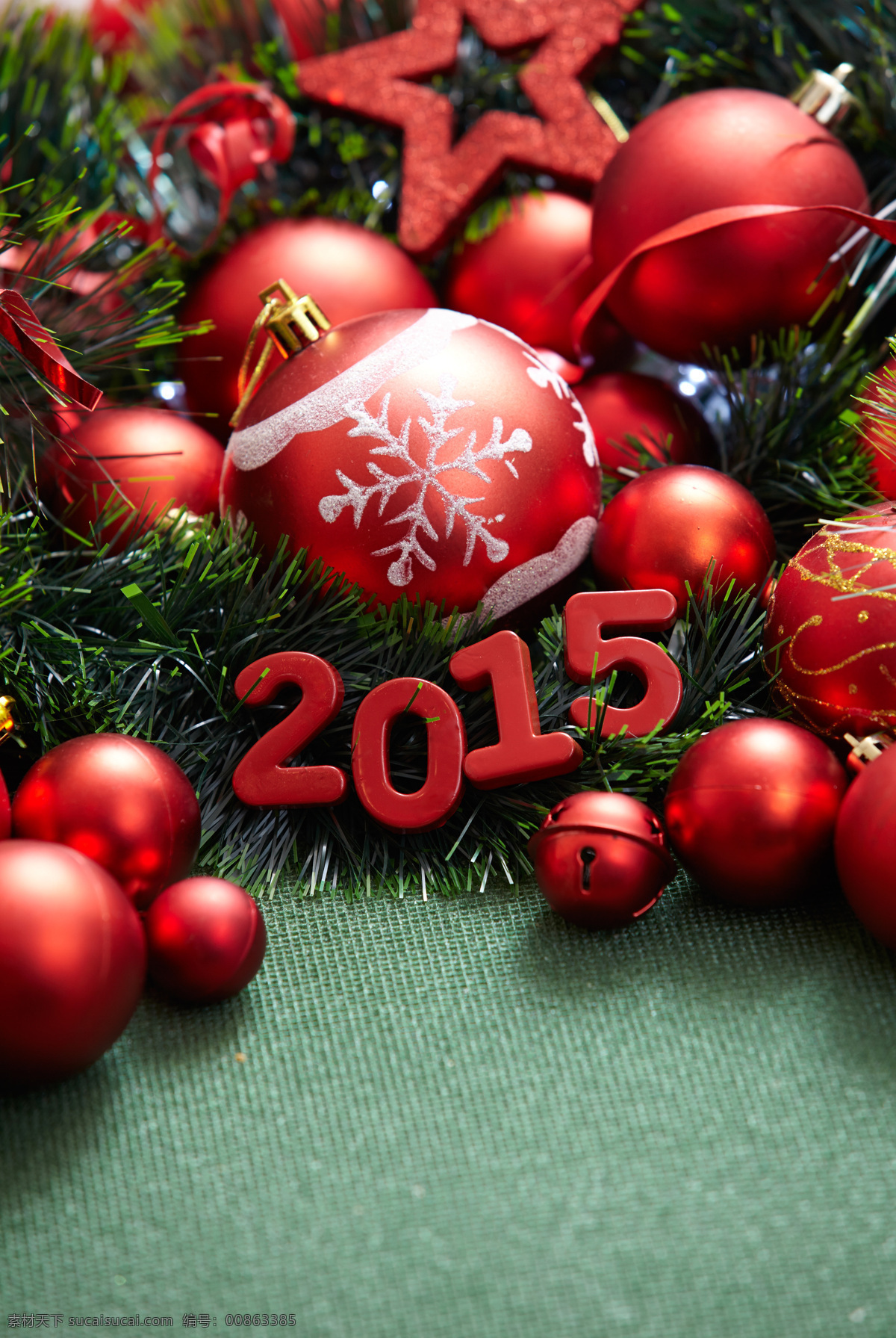 圣诞节 装饰物 2015 新年 圣诞节装饰物 圣诞球 松枝 五角星 圣诞节图片 生活百科
