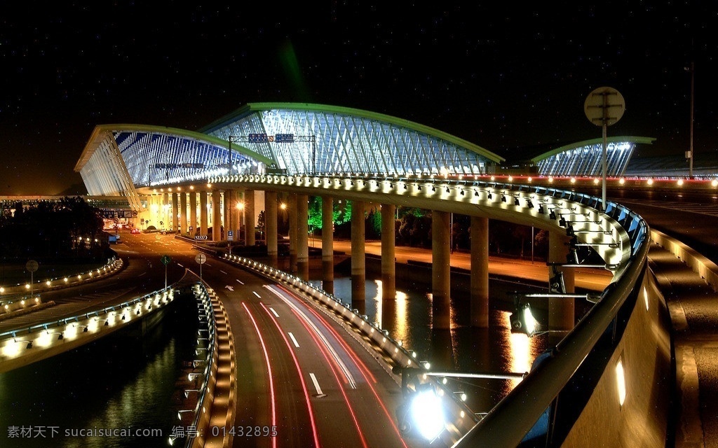 浦東機(jī)場夜景 上海 浦東 機(jī)場 夜景 交通 飛機(jī) 發(fā)達(dá) 繁忙 建筑攝影 建筑園林