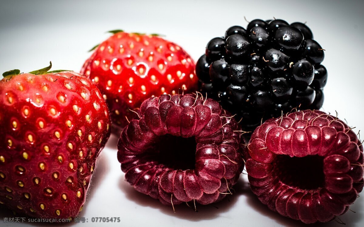 草莓 树莓 高清 野草莓图片 黑莓 水果 果实