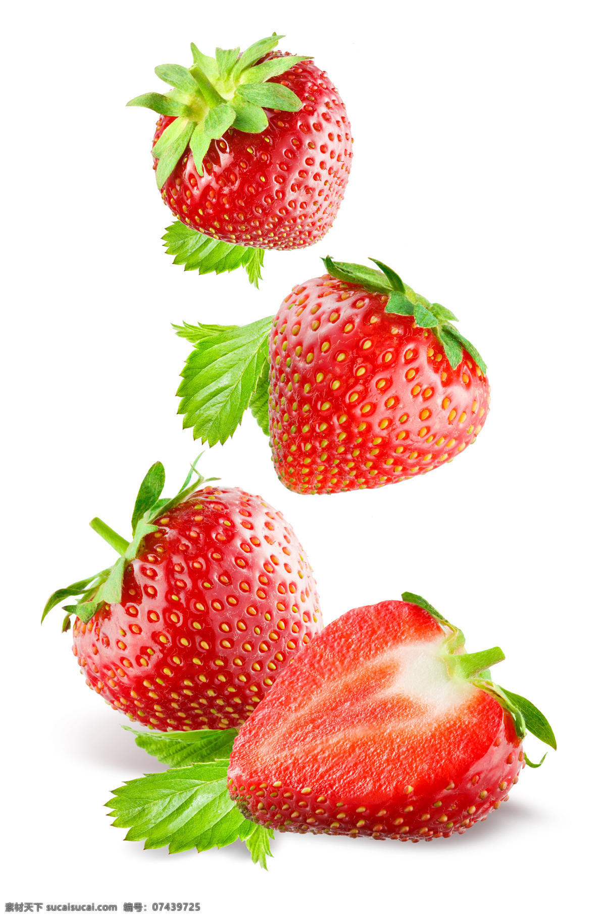 新鲜草莓摄影 草莓 草莓果肉 新鲜草莓 新鲜水果 草莓摄影 水果蔬菜 餐饮美食 白色