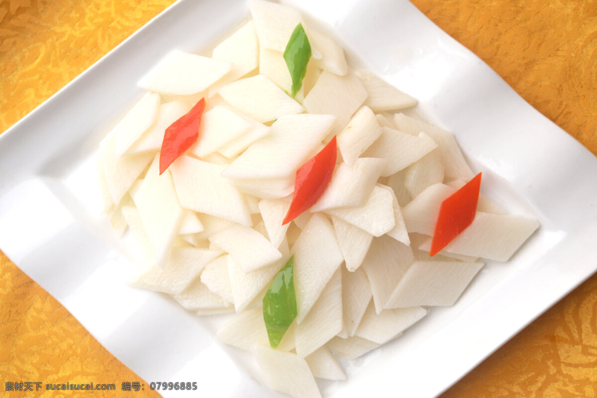 清炒山藥 食油 山藥 綠辣椒 紅辣椒 姜沫 傳統(tǒng)美食 餐飲美食