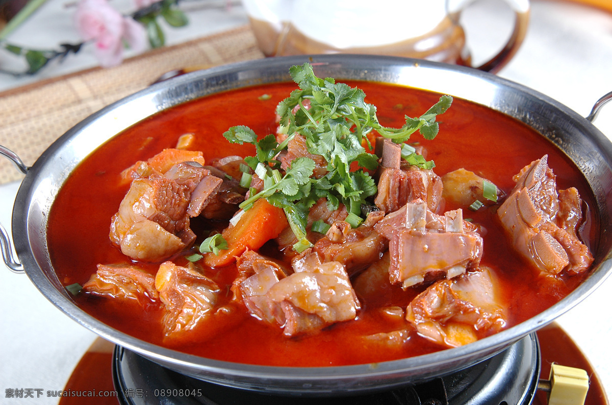 鍋?zhàn)屑t湯羊排 羊排鍋 羊蝎子 傳統(tǒng)美食 餐飲美食