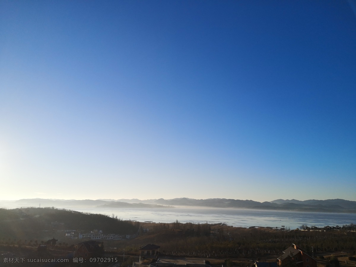 清晨草海 草海 清晨 云霧 朝陽 藍海 自然景觀 山水風(fēng)景