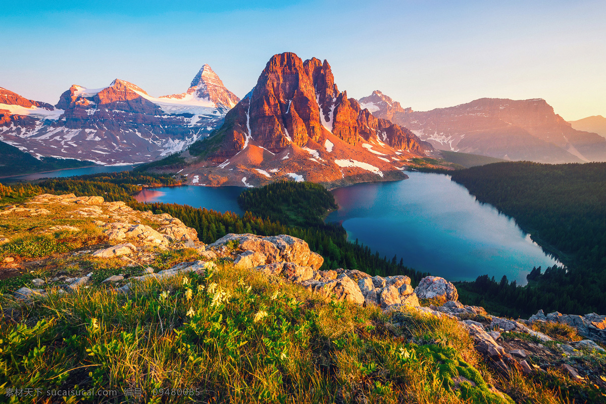 加拿大山峰 加拿大 山 远山 湖畔 岩石 自然景观 自然风景