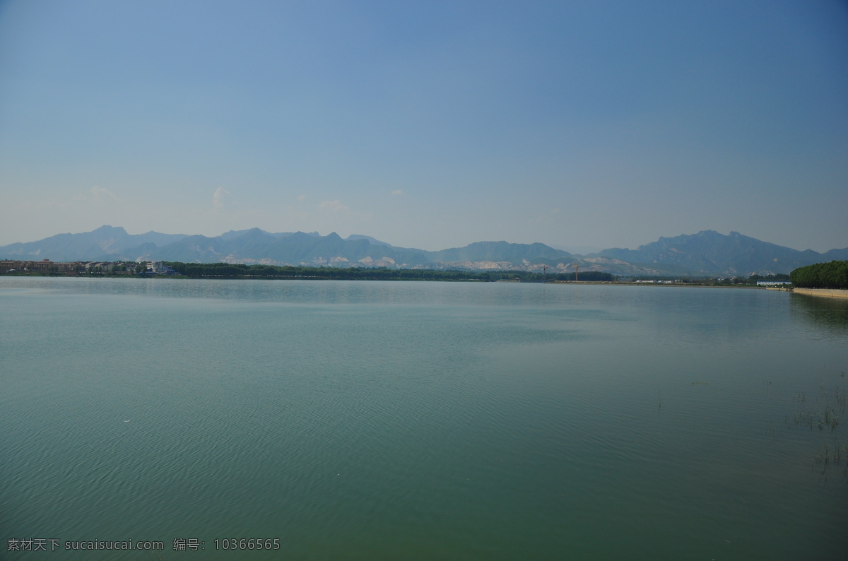 湖水圖片 水面 湖面 河水 湖水 波浪 水波 海面 海浪 清澈 水 湖 河 海 自然景觀 自然風(fēng)景