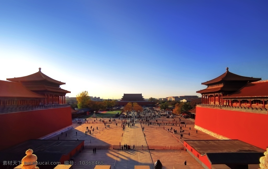 北京 紫禁城 故宮 博物館 珍寶館 鐘表館 景山公園 六百周年 故宮特展 丹辰永固 角樓 故宮文創(chuàng) 日落 楓葉 銀杏 落葉 文物 文創(chuàng) 國(guó)風(fēng) 宮墻 琉璃瓦 北平 秋天童話 公園 建筑 清朝 歷史 人文 文化 文藝 自由行 日常 隨拍 風(fēng)光 自然 古建筑 記錄 旅游攝影 國(guó)內(nèi)旅游