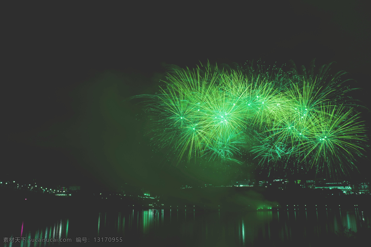 禮花 夜晚 城市 夜光 禮炮 河水 高清 高清照片素材 多媒體 影視編輯
