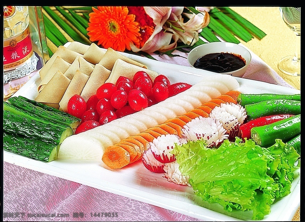 冷拼 喜庆 大丰 收 炒菜 家常菜 特色菜 热菜 美食 美味 八大菜系 汤羹 菜谱 菜名 小炒 炒饭 烧菜 凉菜 菜肴 佳肴 小吃 锅仔 烧烤 油炸 红烧 爆炒 清蒸 油焖 海鲜 刺身 主食 副食 米饭 面条 酱爆 点心 拼盘 冷拼盘 餐饮美食 传统美食