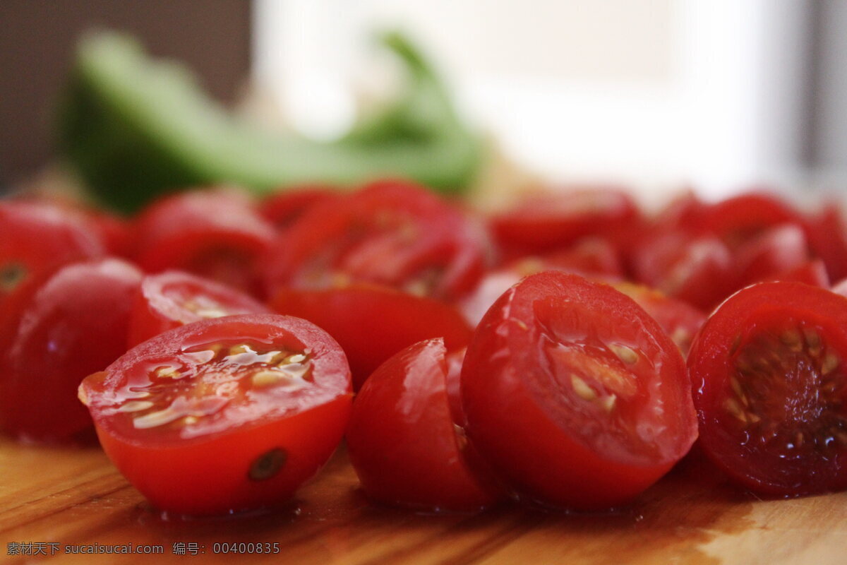 红色小西红柿 西红柿 小西红柿 红色西红柿 圣女果 番茄 红色 红色水果 果实 果子 健康 营养 食物 食品 新鲜水果 生物世界 蔬菜