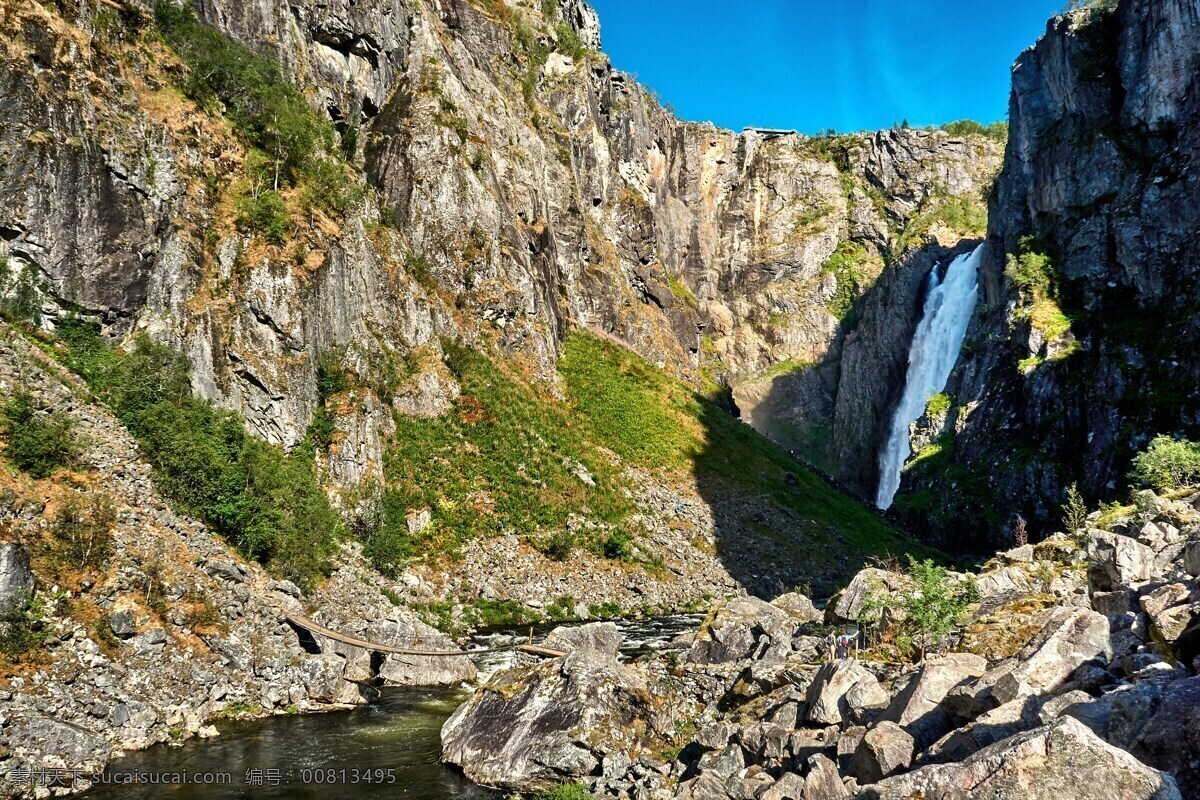 瀑布 山水美景 水流 山涧溪流 蓝天 白云 自然景观 山水风景