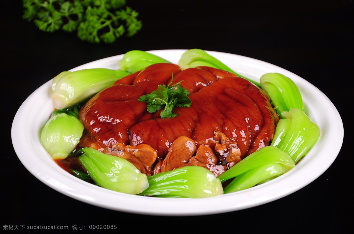 酸菜扣肘子 扣肘子 肘子 酸菜 美味 餐饮美食 传统美食