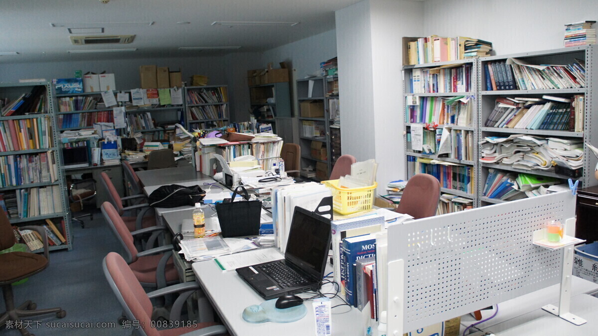 办公室 日本 医院 室内 书柜 学习办公 生活百科 白色