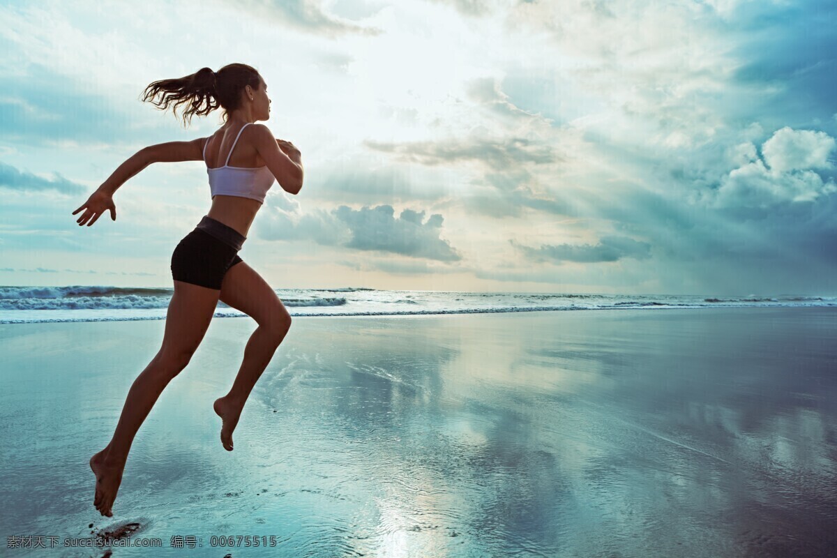跑步 美女 模特 海边 海滩 沙滩 运动 锻炼 材 身材 性感 运动装 紧身衣 紧身裤 美腿 人物图库 女性女人