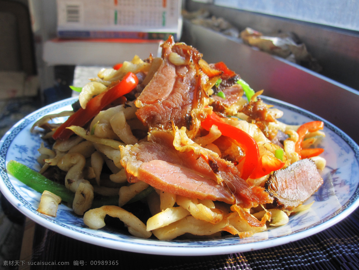 炒饼 牛肉炒饼 牛肉片 牛肉 家常菜 家常饭 餐饮美食 传统美食