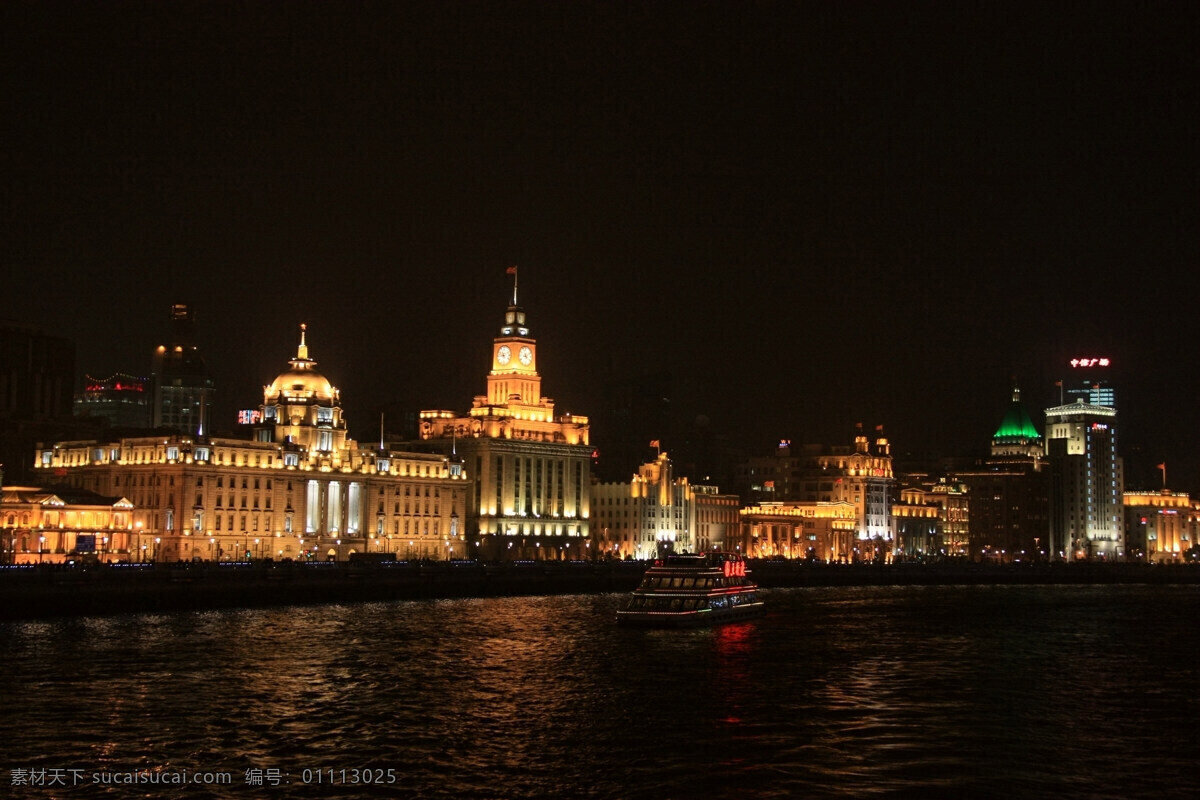 彩灯 倒影 国外旅游 黄浦江 建筑 酒店 旅游摄影 霓虹灯 上海滩 夜景 二 夜上海 外滩 游船 水波 各地风光 装饰素材 灯饰素材
