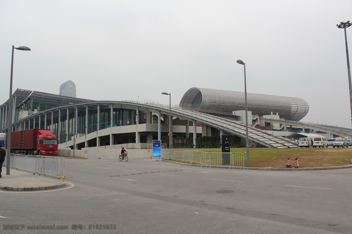 广交会 琶洲 馆 广场 琶洲馆 马路 建筑 路灯 雄伟 国内旅游 旅游摄影