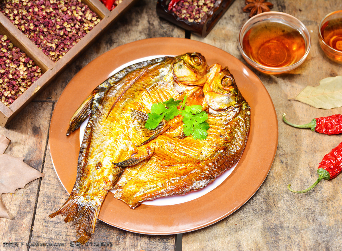 油炸金鱼图片 美食 食物 诱人 可口 垂涎欲滴 油炸金鱼 美食天下 餐饮美食 传统美食
