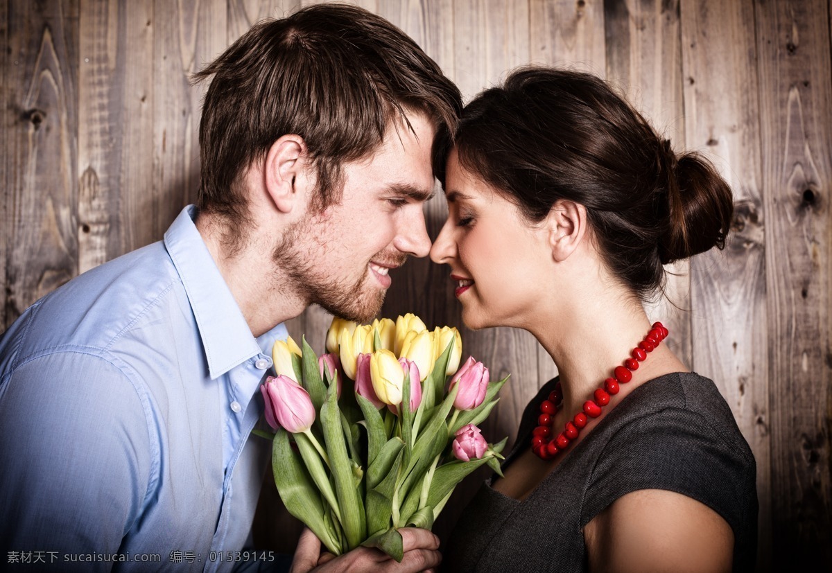 鼻尖 碰 亲密 情侣 对视 鲜花 幸福 情侣图片 人物图片