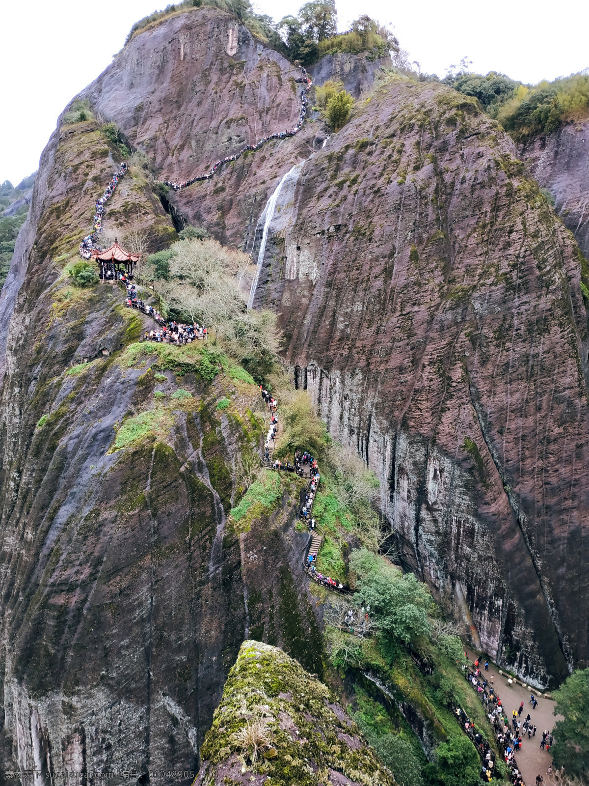 武夷山 天游峰 溪水 大雾 云海 亭 丹霞地貌 河滩 隐屏峰 自然景观 风景名胜