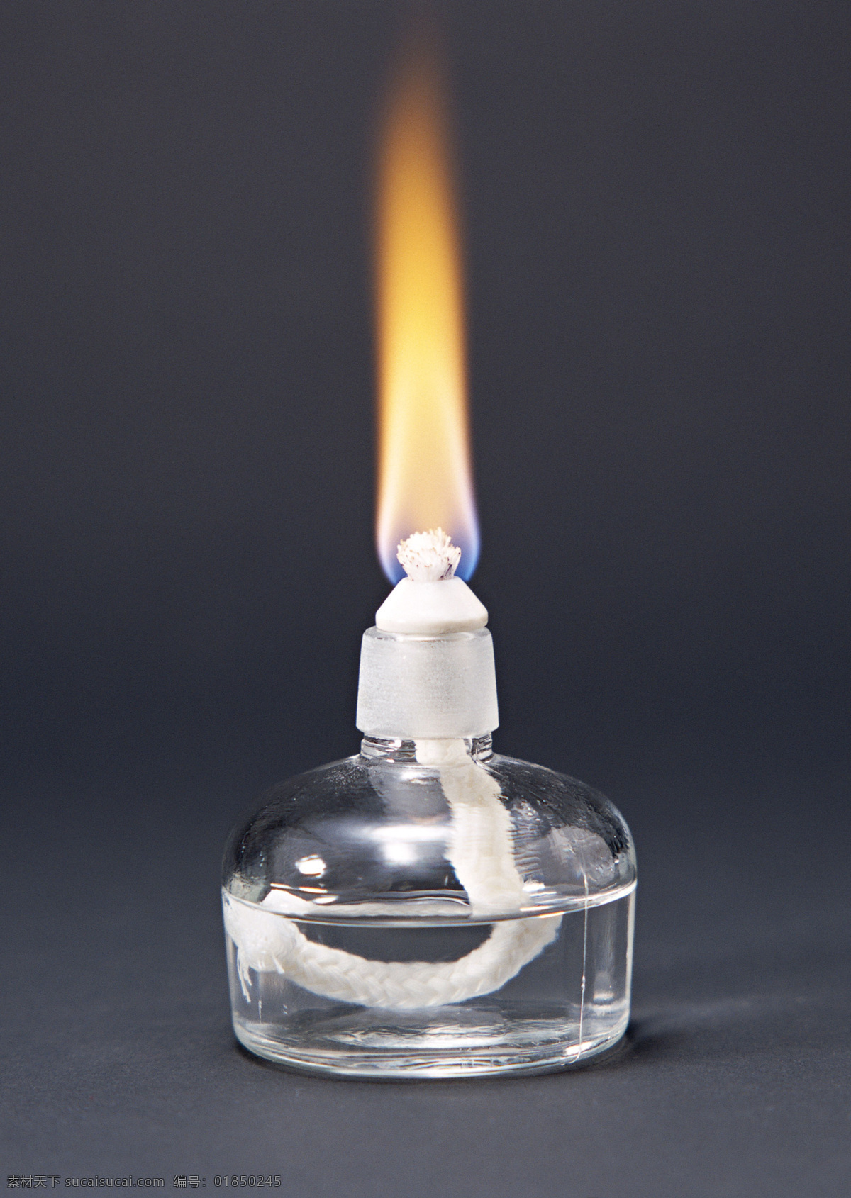 高清 酒精灯 火焰 科学研究 实验 现代科技 装饰素材 灯饰素材