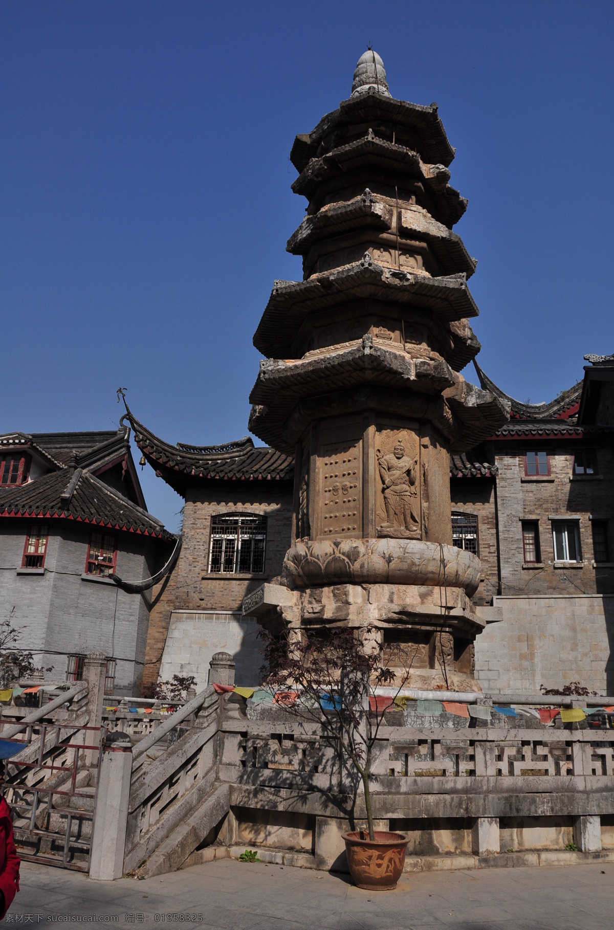 栖霞寺里的塔 栖霞寺 塔 建筑 栏杆 国内旅游 旅游摄影