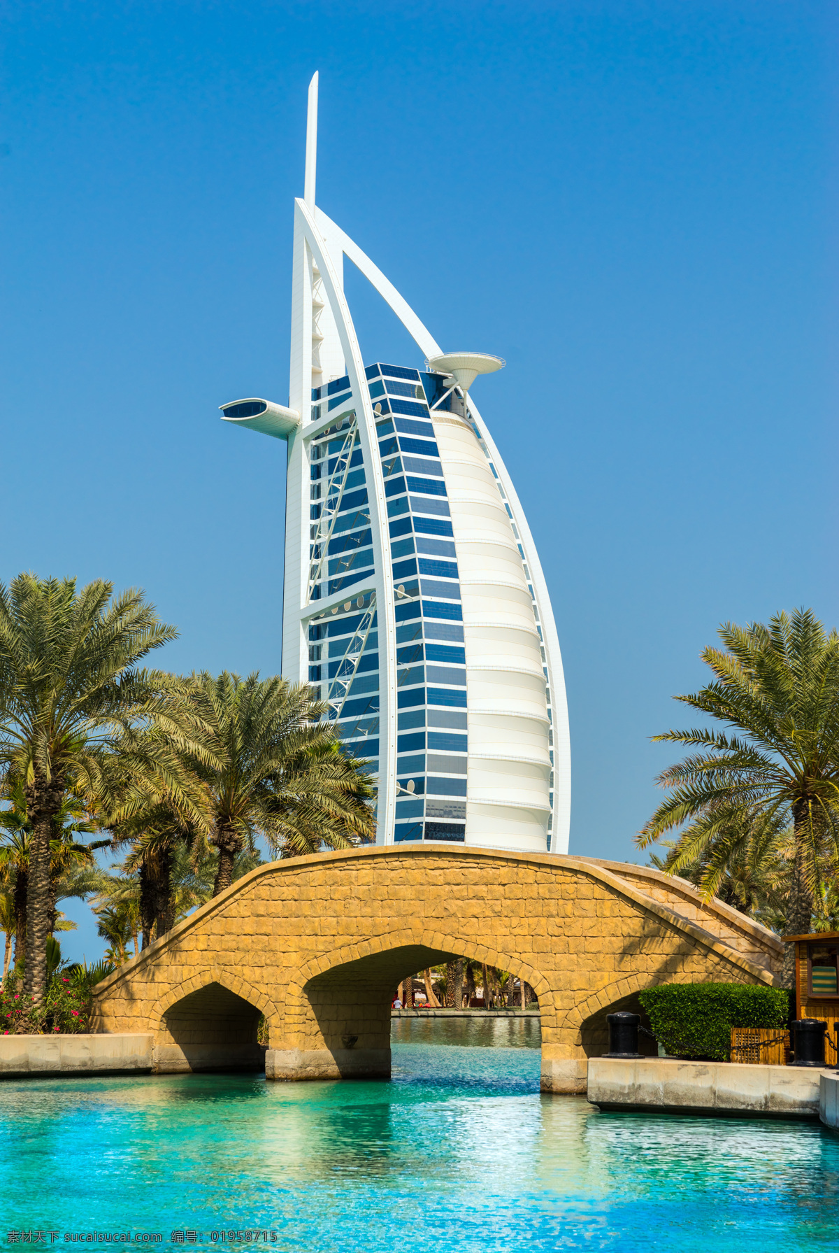 小桥 迪拜 酒店 城市风景 美丽城市 七星级酒店 城市建筑 繁华都市 城市风光 环境家居