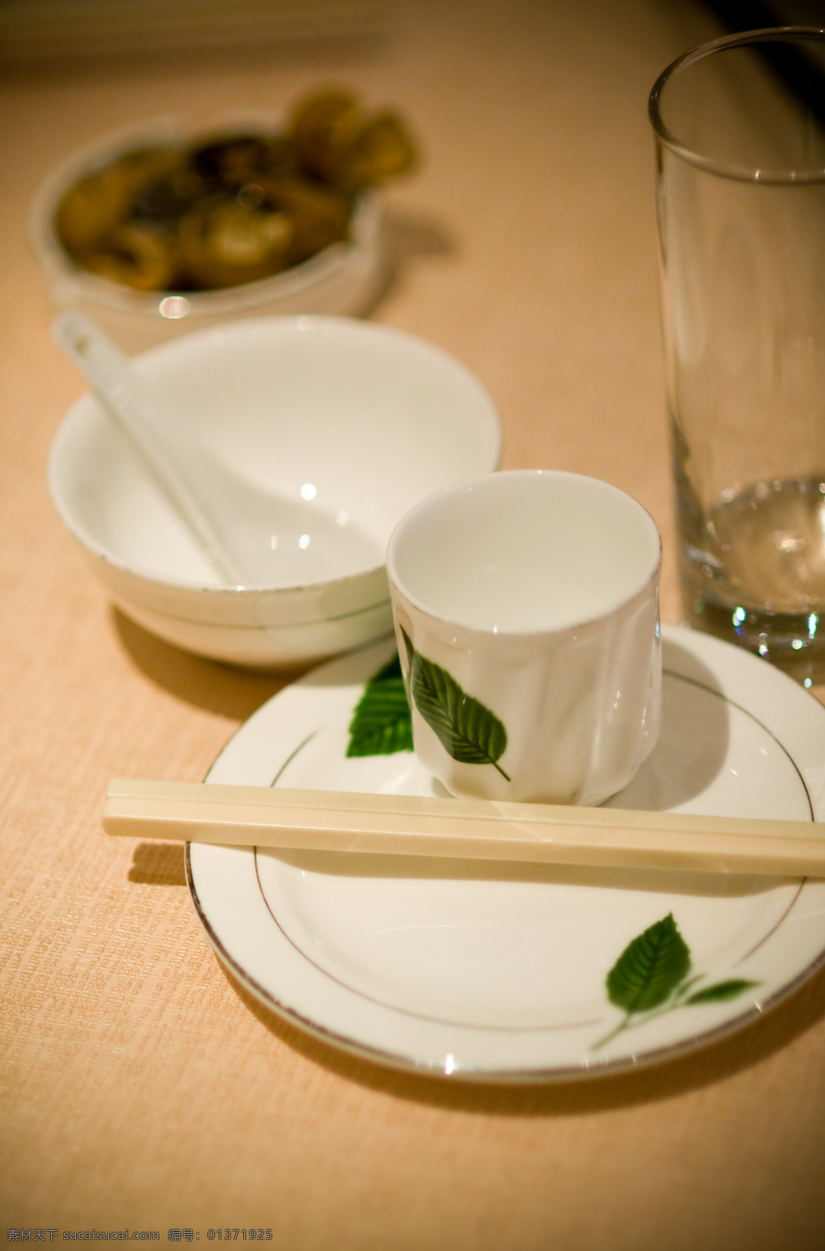 餐具 茶杯 瓷器 餐具厨具 餐饮美食