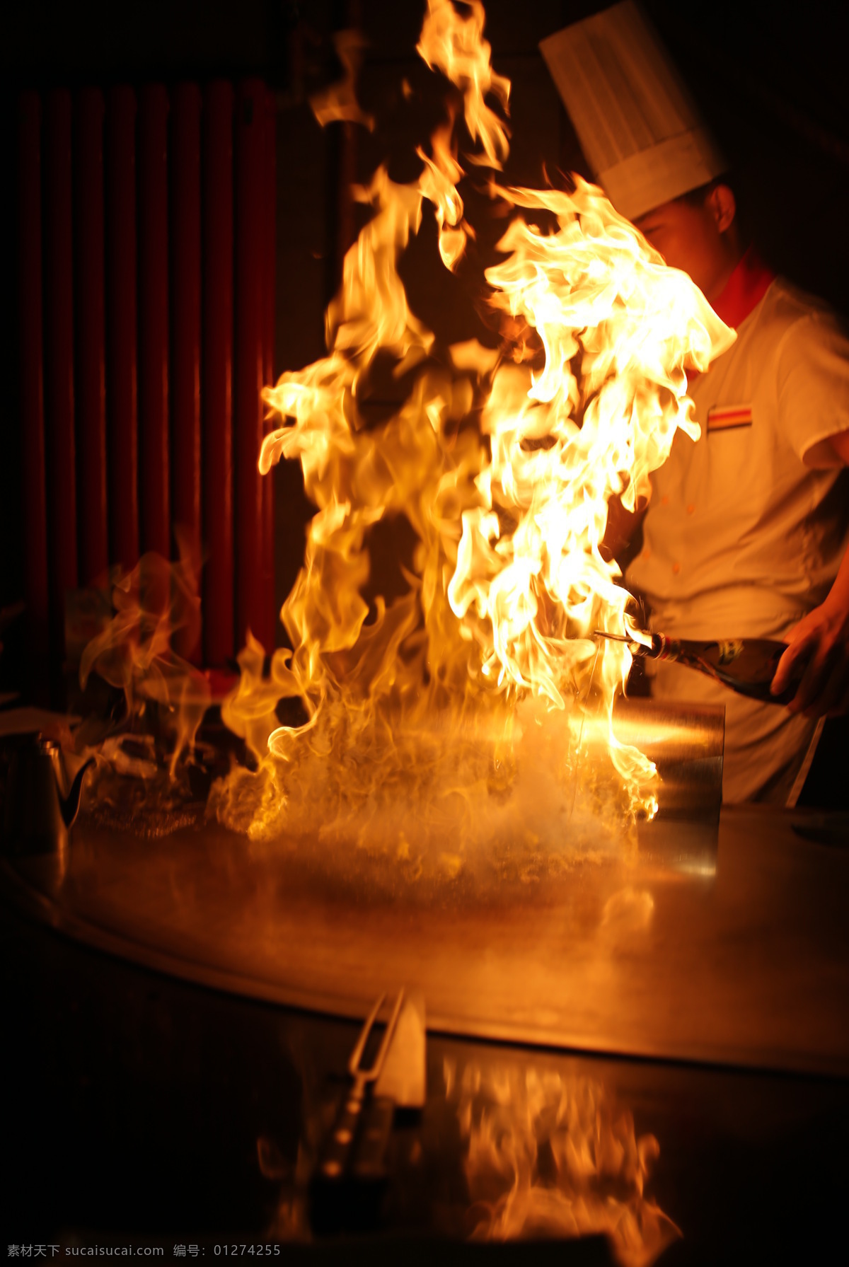 铁板烧火焰 铁板烧 火焰 厨师做菜 铁板烧厨师 大火焰