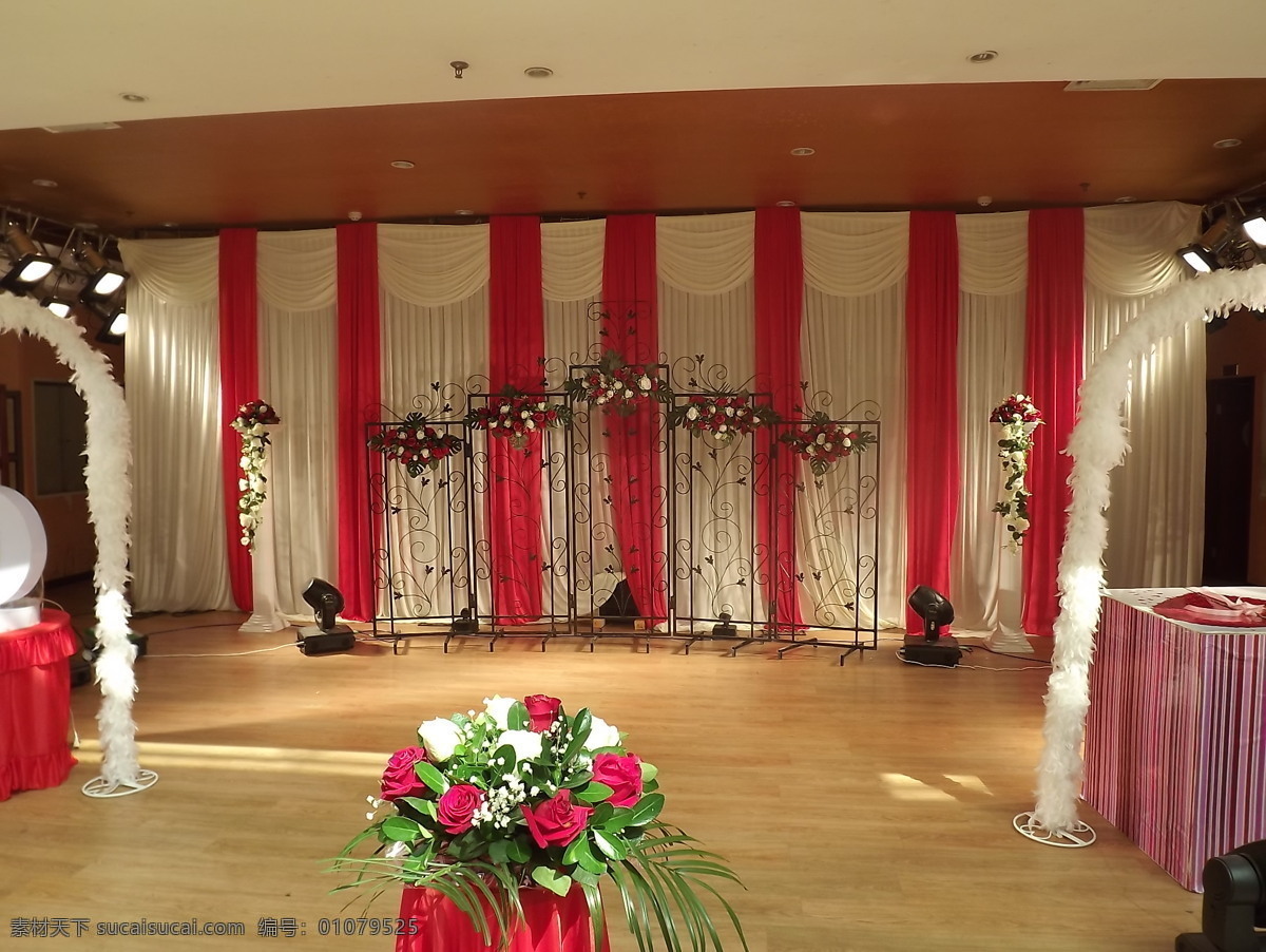 婚庆 布置 婚礼现场 婚庆布置 节日庆祝 文化艺术 大 背景 婚礼酒席 psd源文件 婚纱 儿童 写真 相册 模板