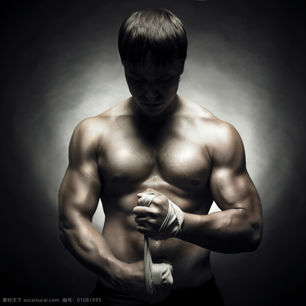 性感肌肉男 性感 肌肉 男人 男性 硬朗 壮硕 强壮 健美 身材 肌肉发达 人物图库 男性男人