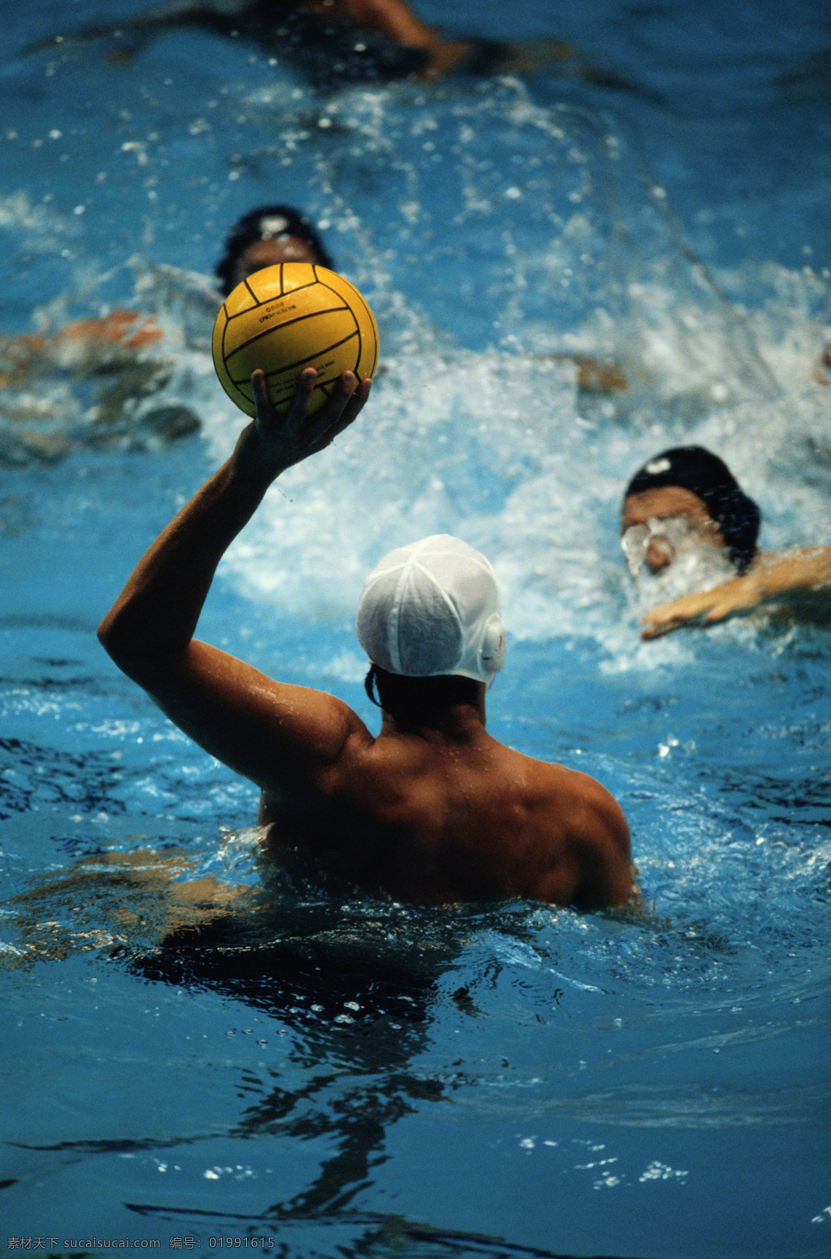 运动的人 运动 人 水中 排球 文化艺术 体育运动 运动中的人 摄影图库 300