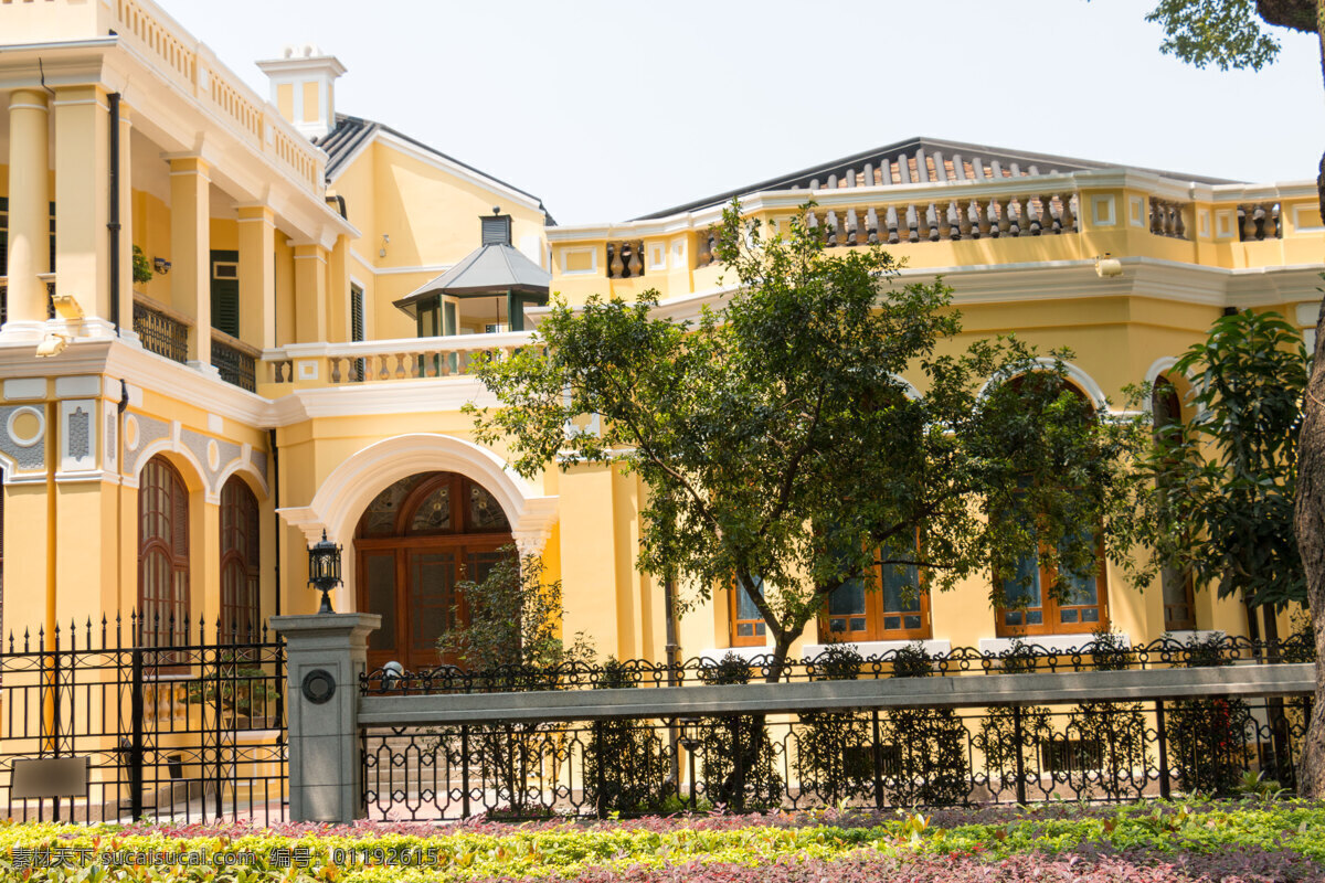 房屋 树 叶子 围栏 风景 沙面 旅游摄影 自然风景