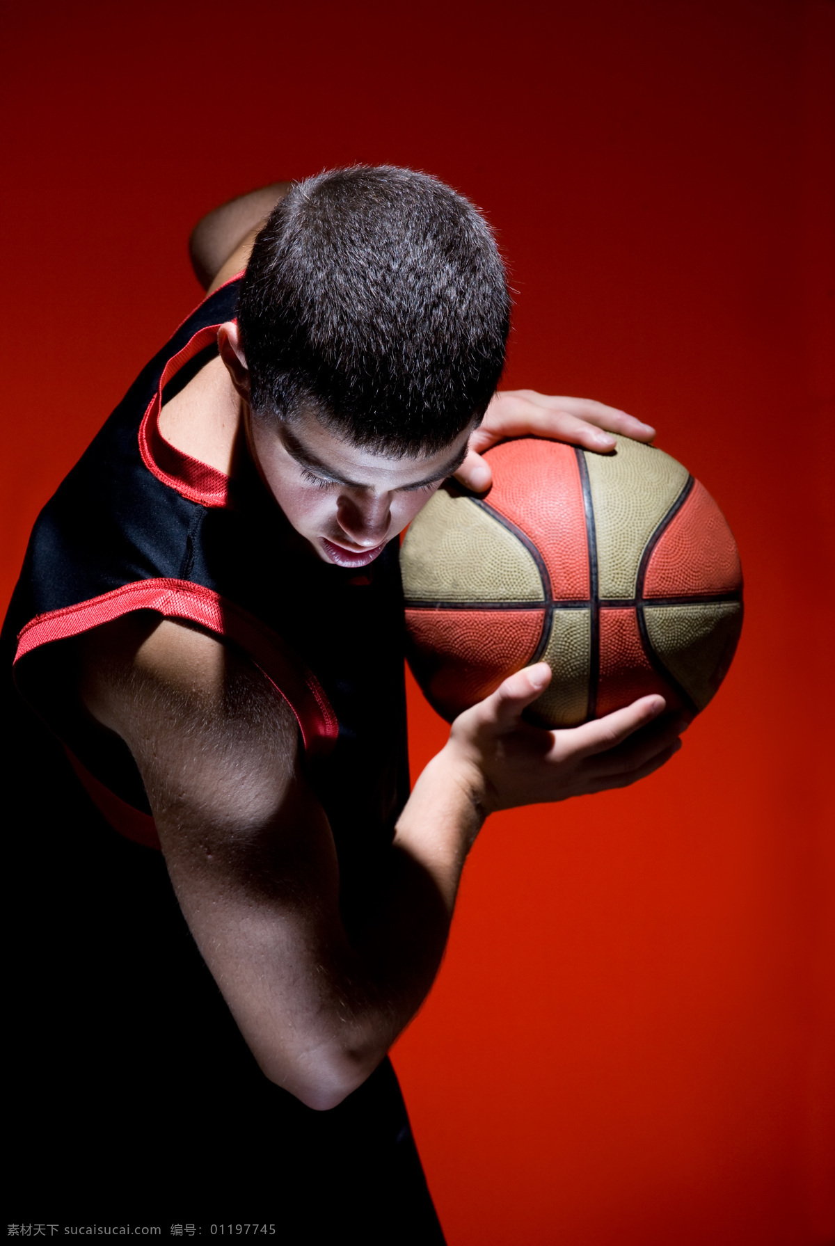 手 篮球 运动员 比赛 人物 男人 体育 运动 人物摄影 职业人物 时尚人物 生活人物 健身 体育运动 生活百科