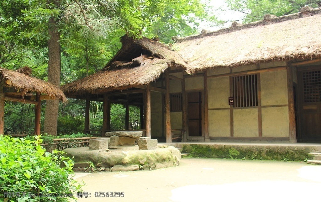 成都杜甫草堂 成都旅游 成都 景点 旅游 杜甫草堂 古建筑 茅草屋 屋檐 园林建筑 建筑园林