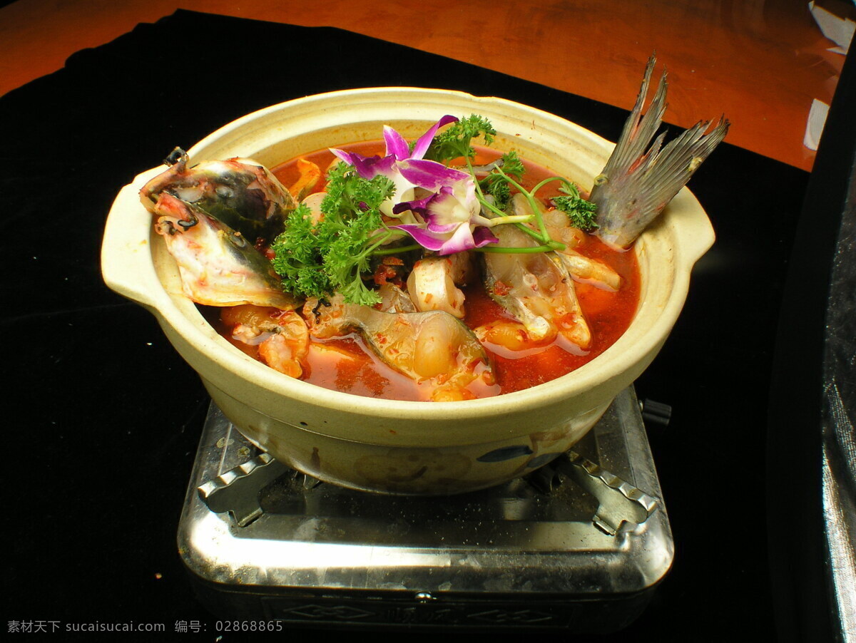 砂锅 鮰 鱼 砂锅鮰鱼 海鲜 辣椒 美食 食物 菜肴 中华美食 餐饮美食