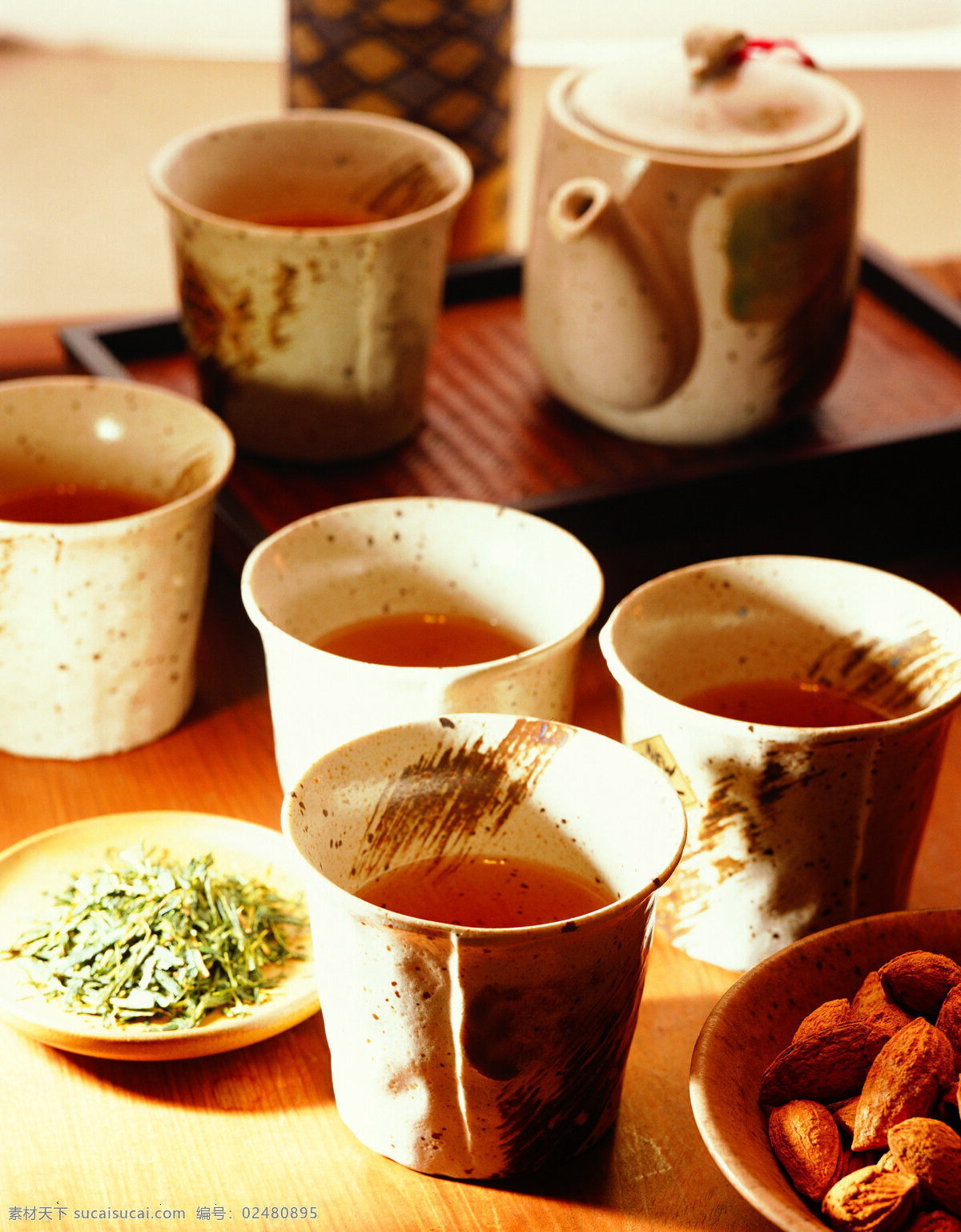 茶道图片素材 茶道 茶水 茶 杯子 茶杯 茶叶 桌子 水 开水 中国文化 中国传统 中国风 茶馆 茶苑 茶楼 茶文化 茶文化节 泡茶 喝茶 茶壶 青花瓷 茶桌 茶几 紫砂壶 茶具 花茶 陶瓷 坚固 杏仁 其他类别 生活百科