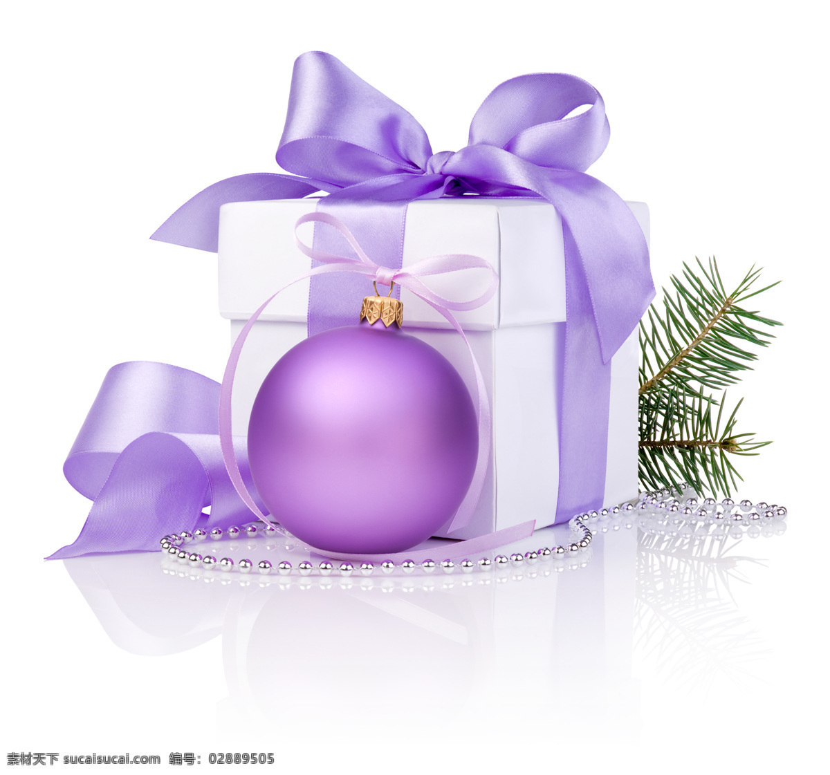 紫色 吊球 礼物 圣诞球 新年 圣诞节 假日 雪花 圣诞礼物 礼盒 节日背景 节日素材 节日庆典 生活百科
