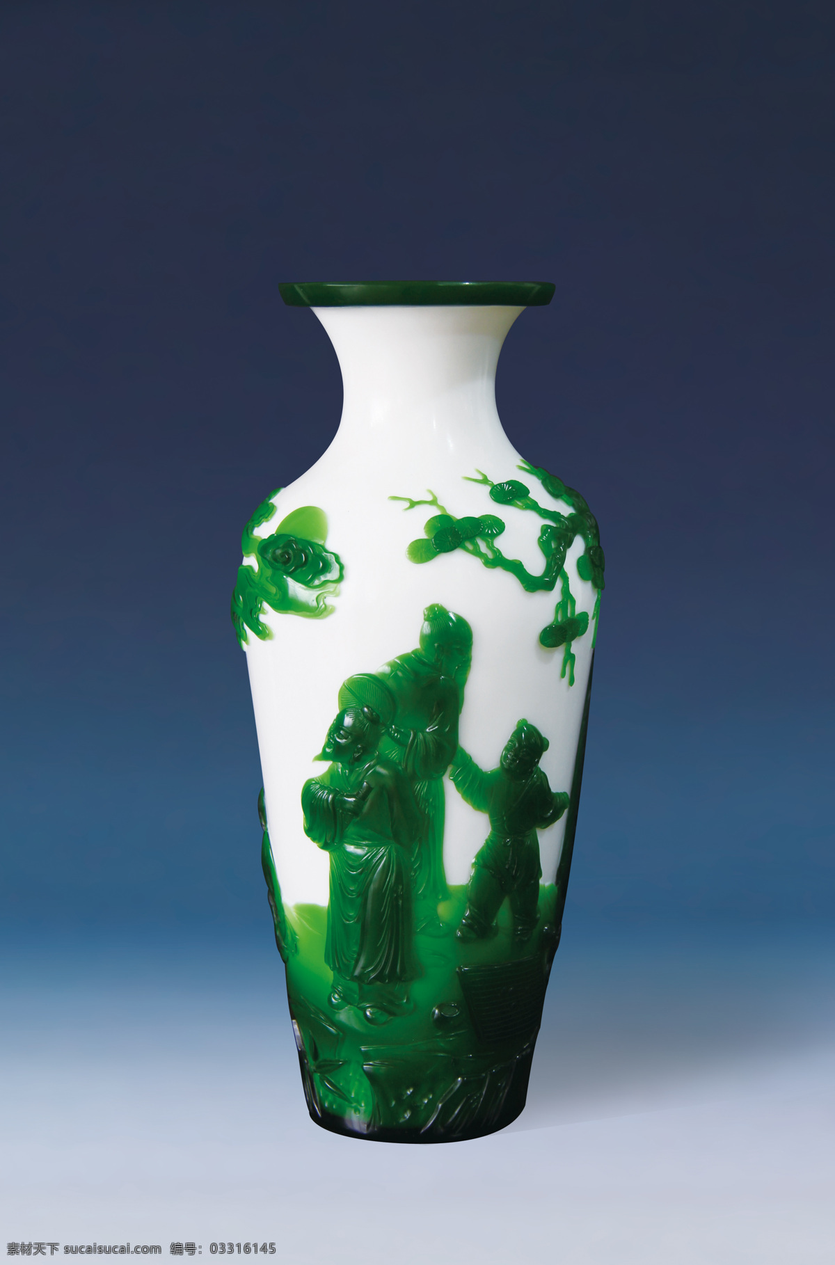 料器 艺术品 料器雕刻 收藏 白套绿 艺术 雕刻 拍照 拍卖 传统艺术 文化艺术