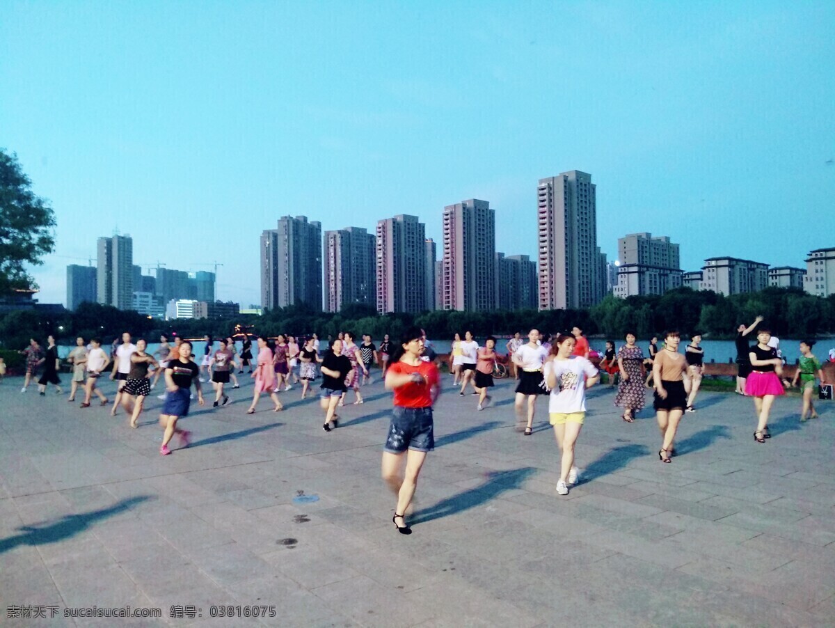 城市广场舞 公园广场舞 遗爱湖公园 精舞广场舞 生活百科 娱乐休闲