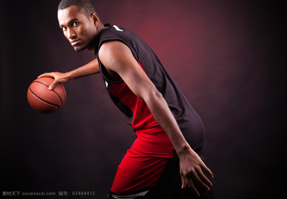 篮球 美男 红色 黑色 激情 体育运动 生活百科