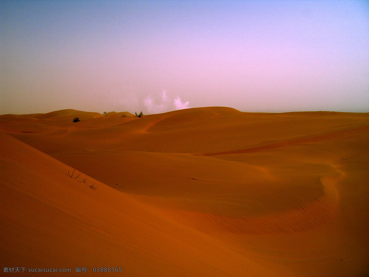 大漠孤烟 沙漠 大漠 荒凉 孤 烟 直 长河 落 日圆 王维诗意 自然风景 自然景观