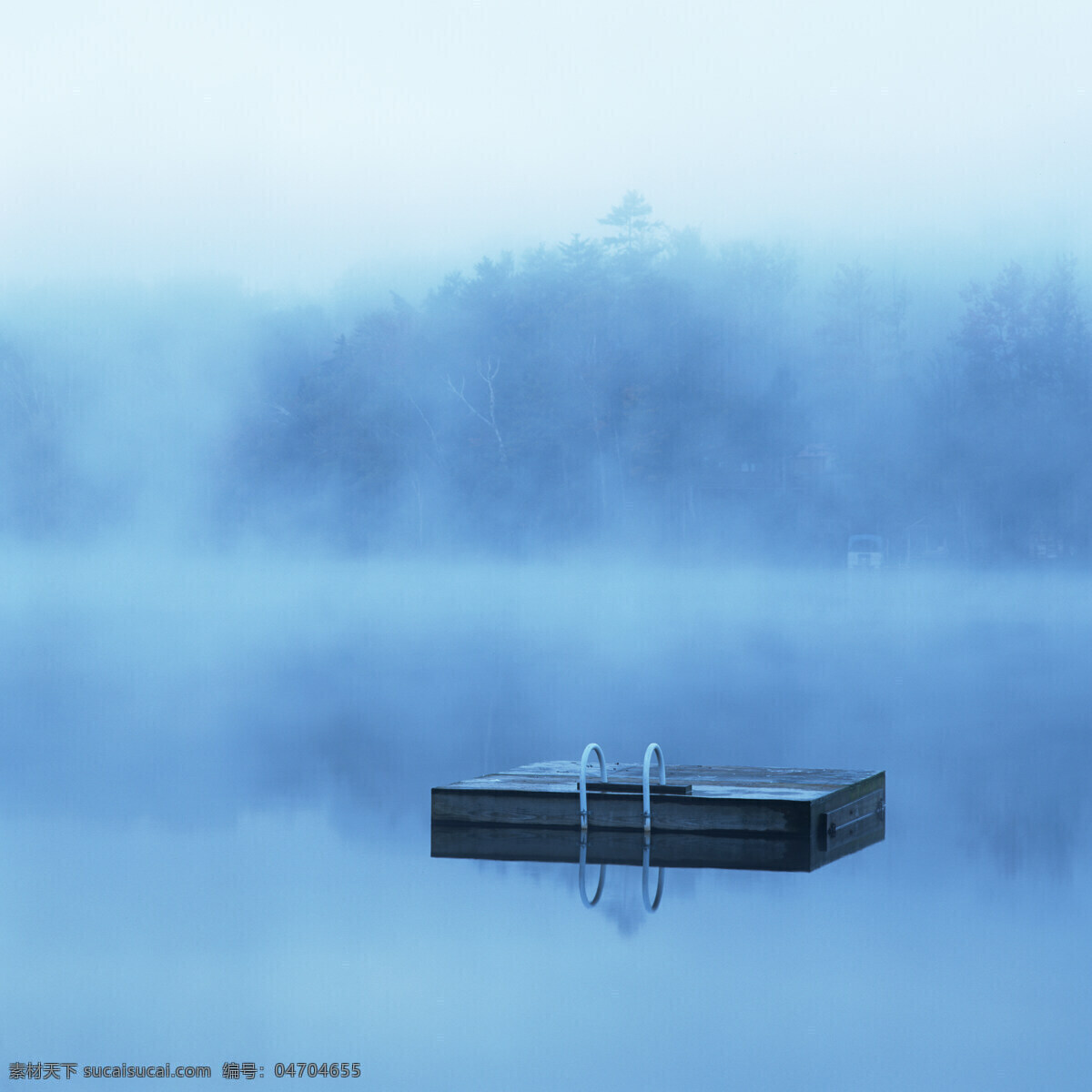 美丽湖泊风景 美丽风景 景色 美景 风景摄影 湖泊美景 海面 大雾 朦胧景色 自然风景 自然景观 蓝色