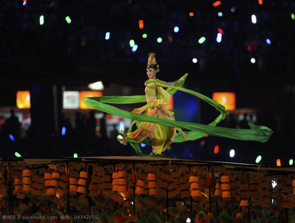 北京 奥运会 开幕式 舞蹈 表演 2008 年 月 日 第29届 鸟巢 丝路 中国古代舞女 绸缎 文化艺术 舞蹈音乐 摄影图库