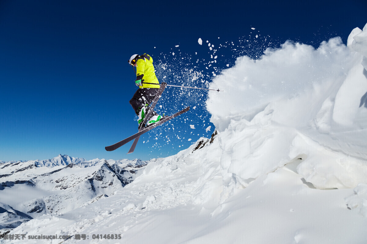 高难度 滑雪 男人 滑雪运动员 滑雪场风景 滑雪公园风景 雪地风景 美丽雪景 雪山风景 体育运动 滑雪图片 生活百科