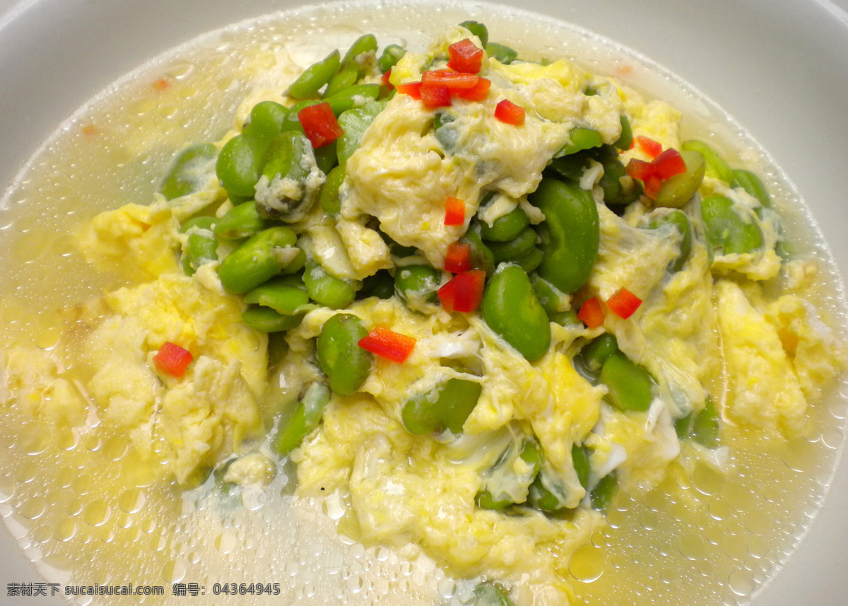 蚕豆米铺鸡蛋 蚕豆 米 铺 鸡 蛋 满汉全席 餐饮美食 传统美食