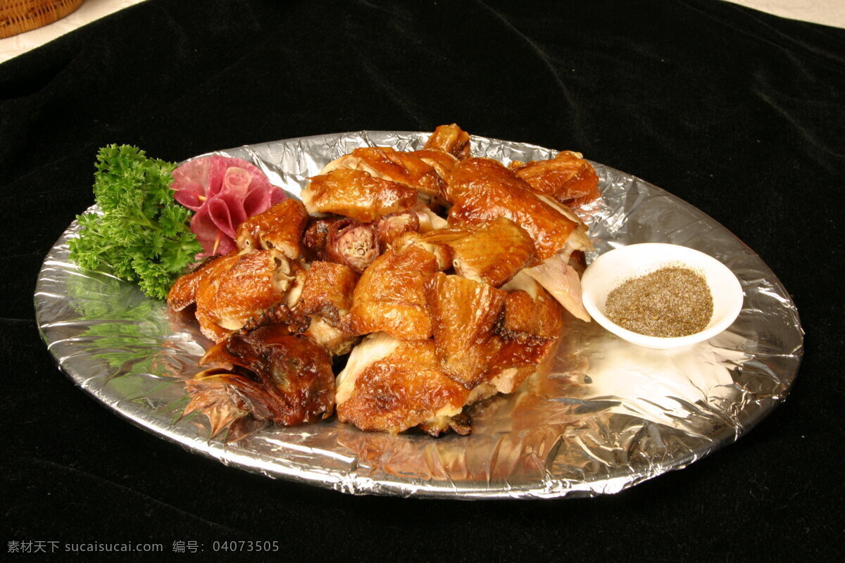 脆皮炸子鸡 食品 菜肴 菜 食物 美食 诱人美食 家常菜 中国美食 美食图片 传统美食 炖品汤羹 餐饮美食 生活百科