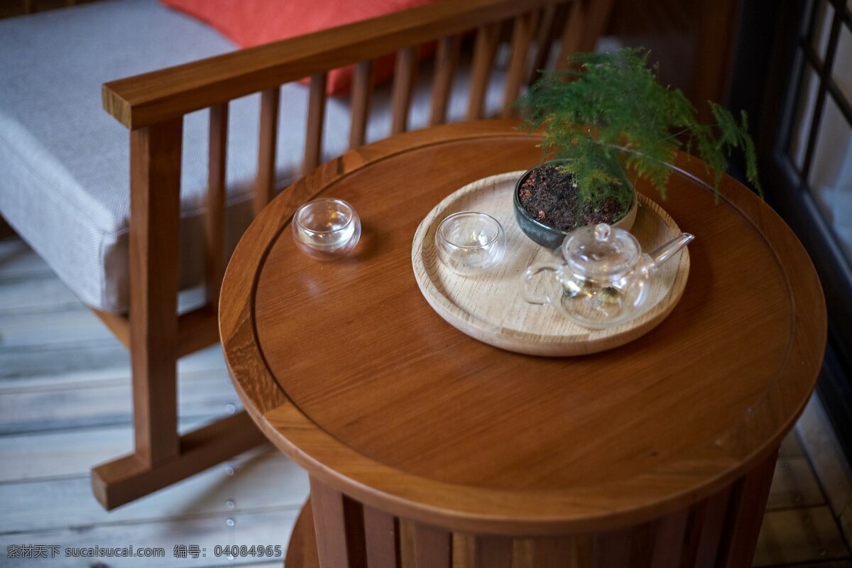 现代 时尚 木桌 室内 家居 效果图 3d 模型 家具 水杯 圆桌 摇椅 抱枕 盆栽