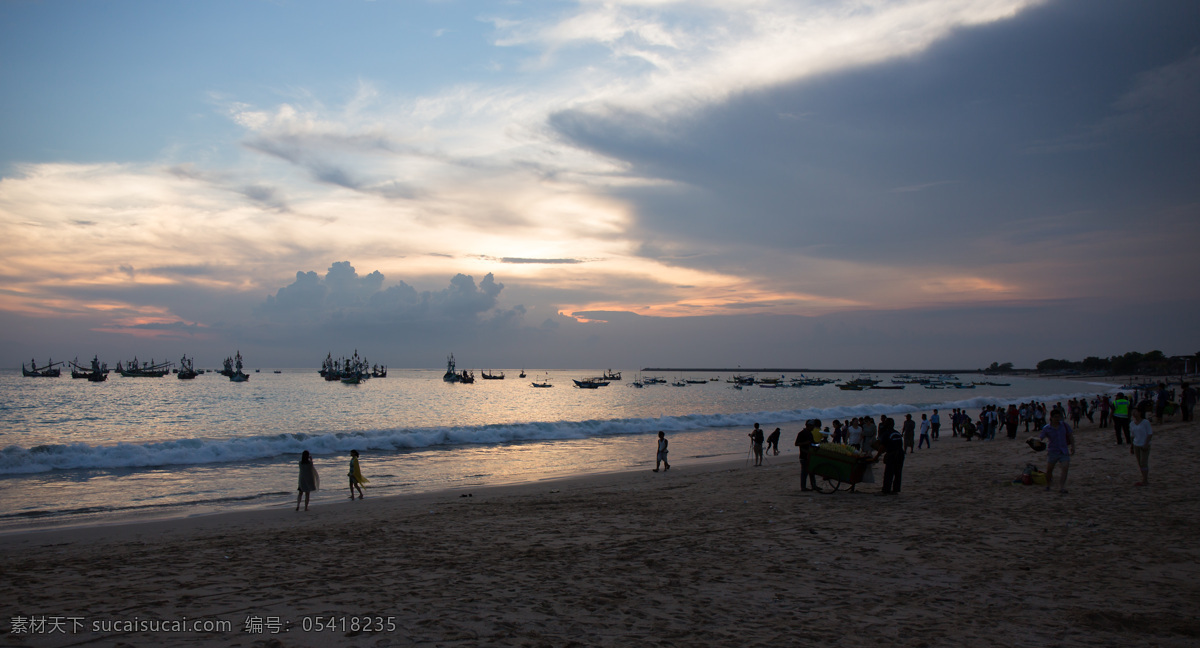 夜幕 夜景 夜晚 日出 日落 风光 旅游 巴厘岛美景 海边 海岸 云朵 游人 蓝天 白云 自然风景 旅游摄影